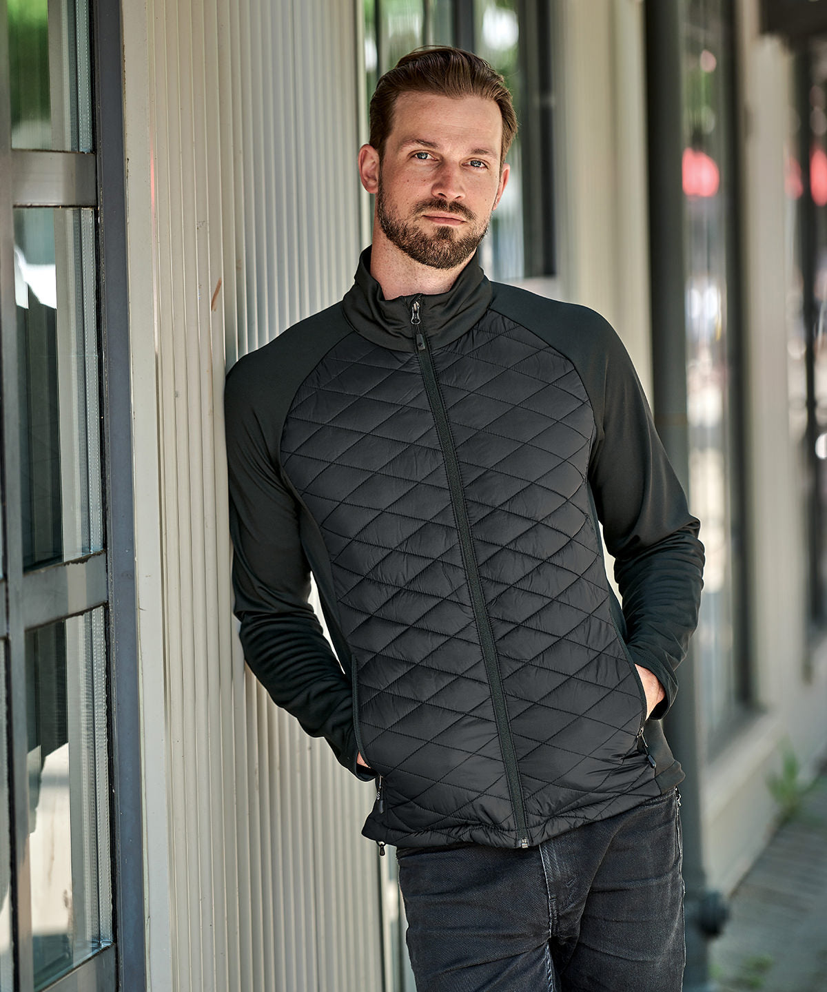 Tryck din logga på Softshelljackor från Stormtech - Anpassa Boulder termiskt skal i färgen för företag, föreningar och privatpersoner