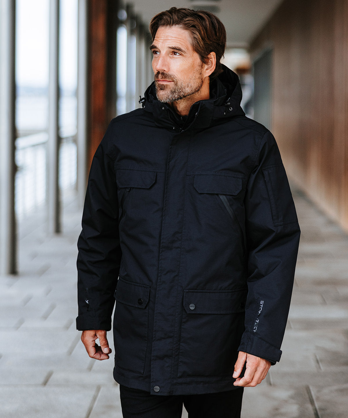 Tryck din logga på Jackor från Stormtech - Anpassa Fairbanks 5-in-1 parkas i färgen för företag, föreningar och privatpersoner