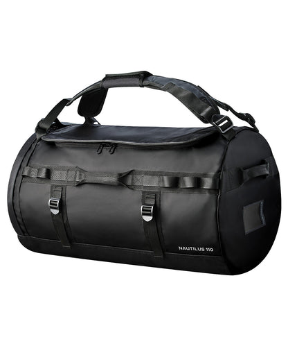 Tryck din logga på Väskor från Stormtech - Anpassa Nautilus vattentät 110 liters duffel i färgen Svart One Size för företag, föreningar och privatpersoner