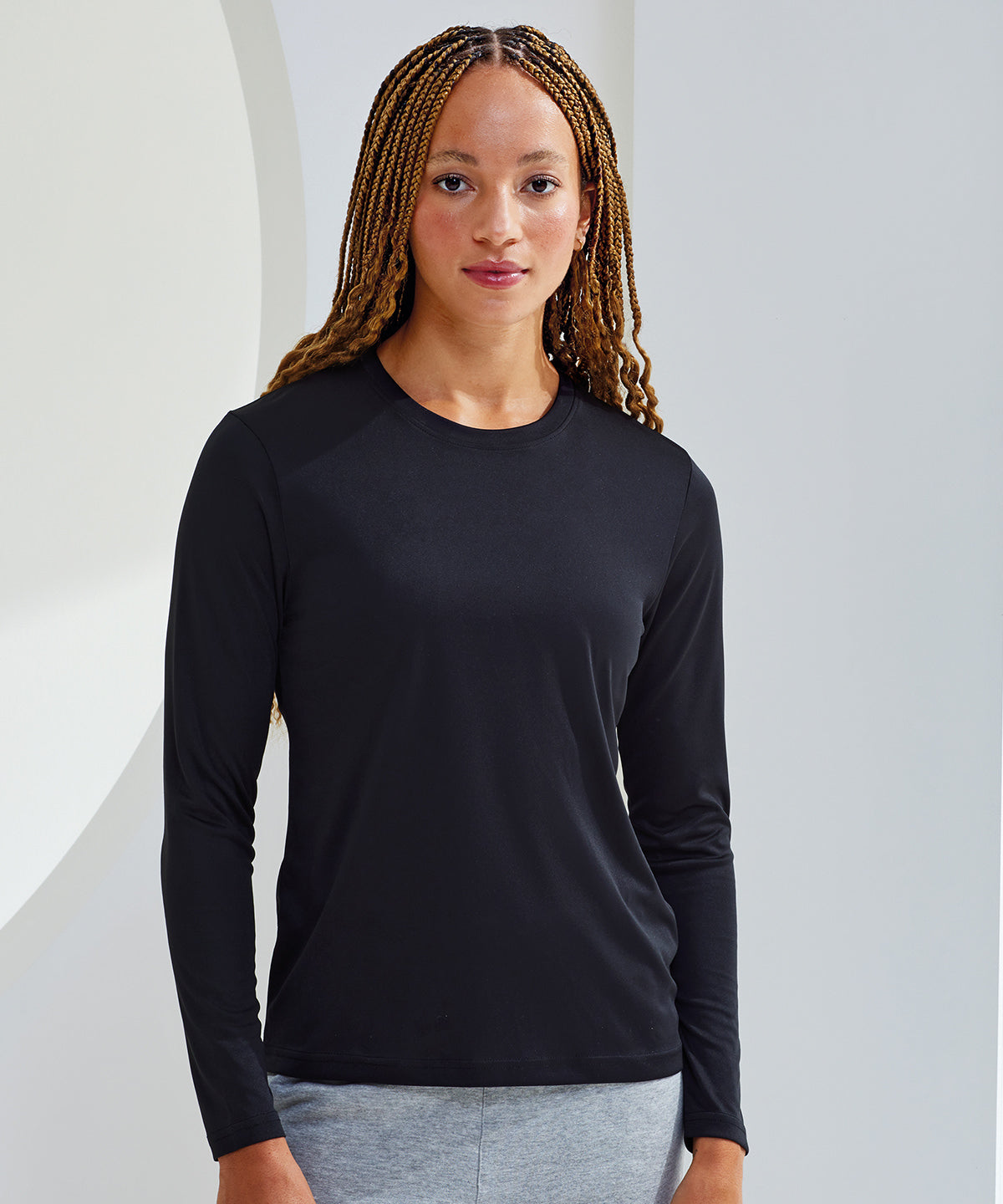 Tryck din logga på T-shirts från TriDri - Anpassa TriDri långärmad performance t-shirt för damer i färgen för företag, föreningar och privatpersoner