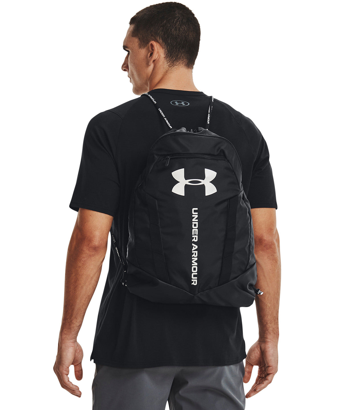 Tryck din logga på Väskor från Under Armour - Anpassa UA Undeniable ryggsäck i färgen för företag, föreningar och privatpersoner