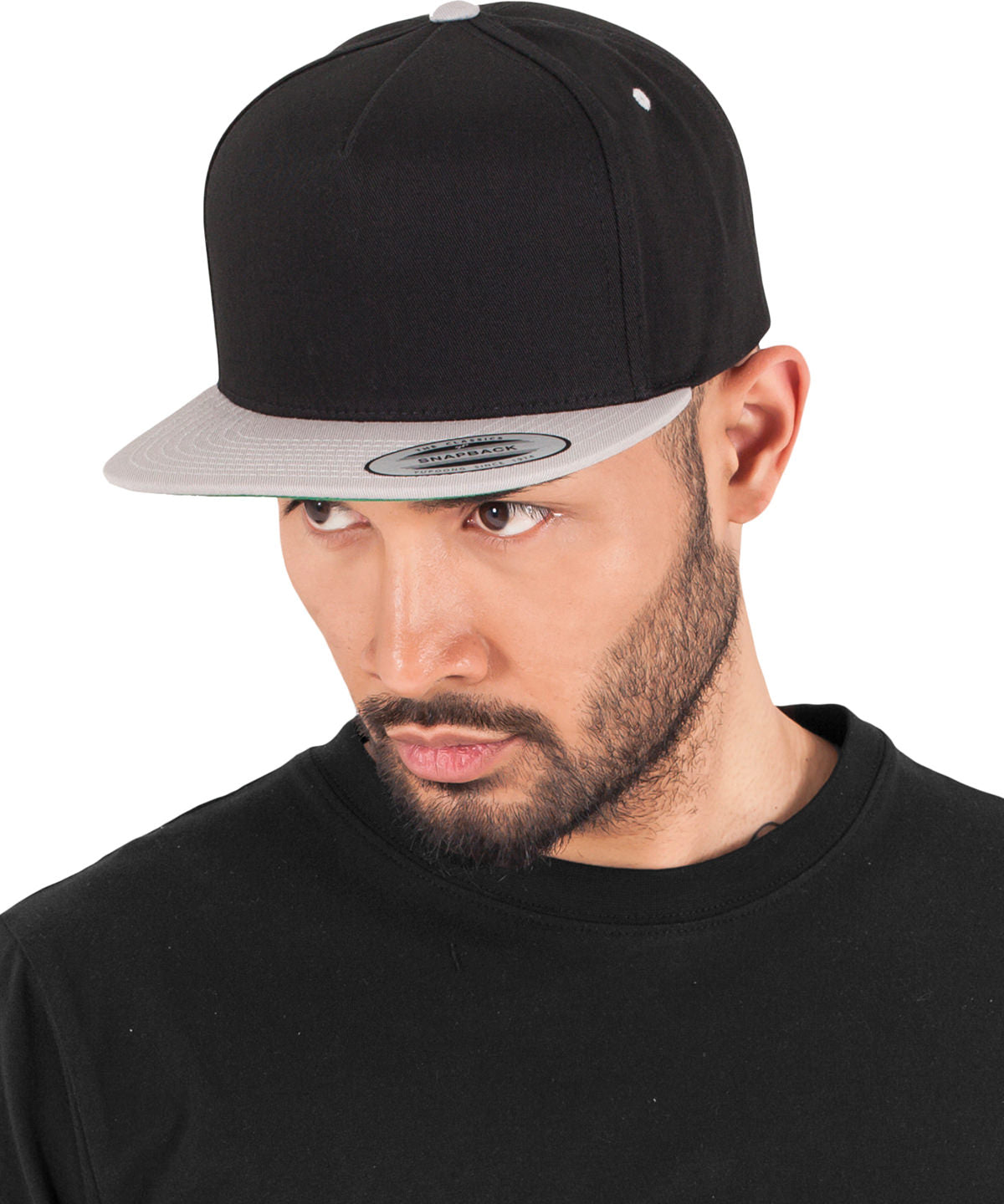 Tryck din logga på Kepsar från Flexfit by Yupoong - Anpassa Klassisk snapback med 5 paneler i färgen för företag, föreningar och privatpersoner